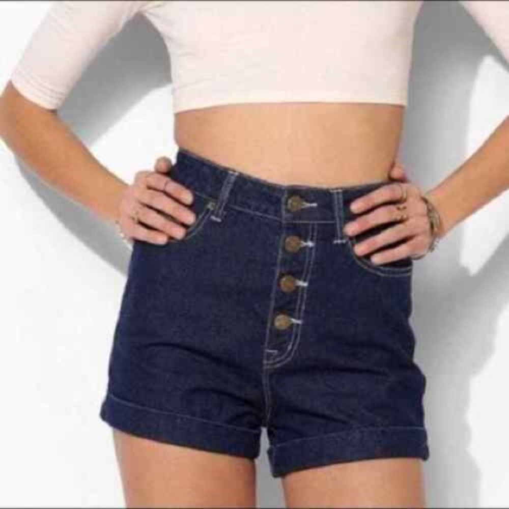 BDG FOXY HIGH WAISTED BUTTON FLY SHORTS JEAN